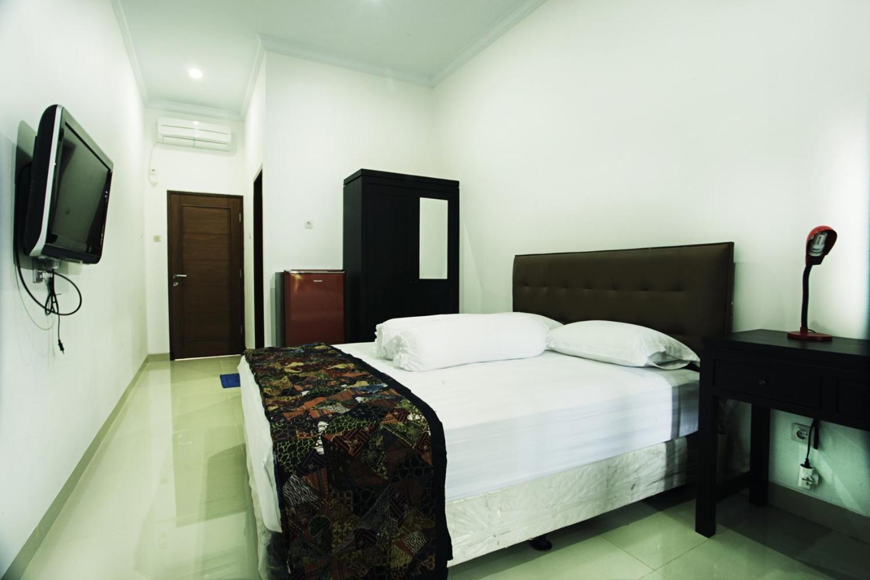 Andelis Homestay Jogjakarta Buitenkant foto