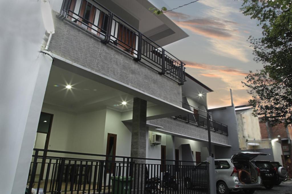 Andelis Homestay Jogjakarta Buitenkant foto