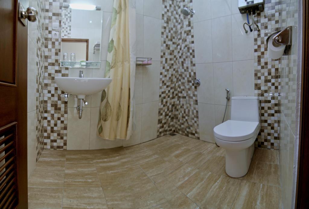 Andelis Homestay Jogjakarta Buitenkant foto